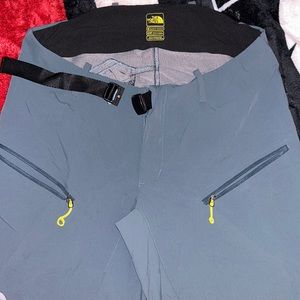 North Face Summit series M pants